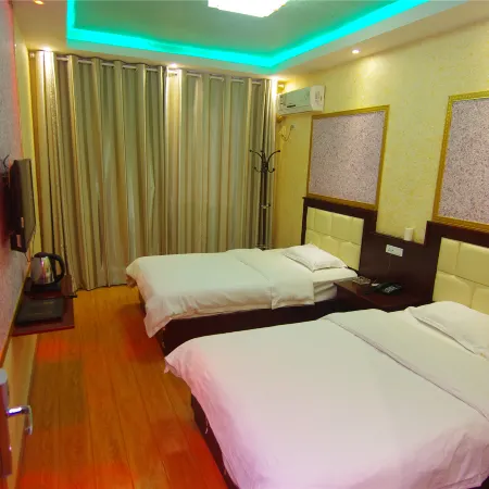 Ziyang Business Hotel (Changge Zhongxu Avenue)