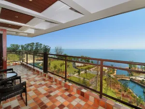 Bonreal Hotel (Xichang Qionghai Bay)