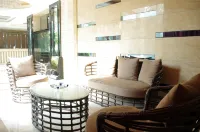 Gongyi Yijiayuan Express Hotel - Pet friendly