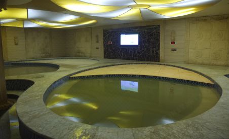7 Days Inn (Weihai High-Speed Rail & Bus Terminal) - Housity