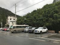 西坡莫干山度假酒店 - 停车场