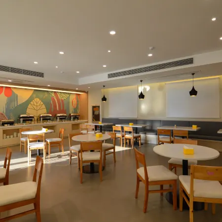 Yueting Hotel (Pindu Tongniu Plaza Hotel)