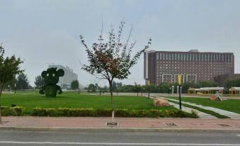 JI Hotel (Changchun Silicon Valley Street)
