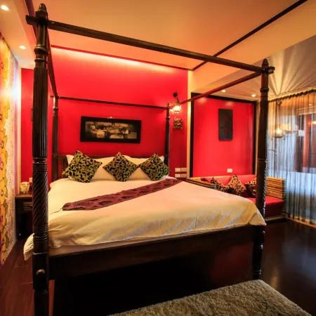 Mystery 13 Hostel