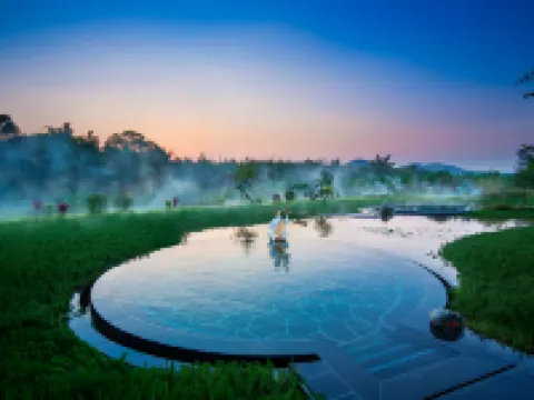 Yunfu Xinxing Chanquan Resort Hotel Hoteles en Condado de Xinxing