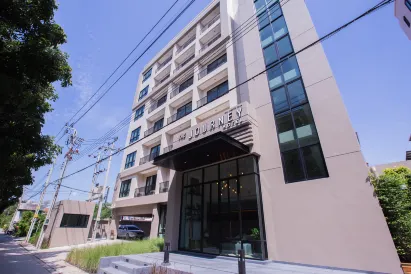 The Journey Hotel Laksi