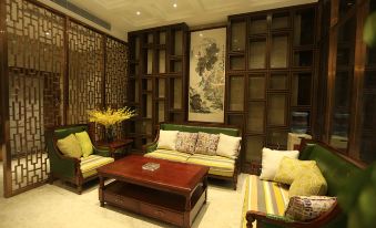 Chongyang Style Nianhua Boutique Hotel