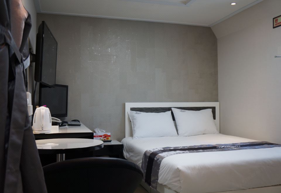 5. 노바루스 관광호..