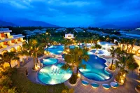 Papago International Resort - Luxury