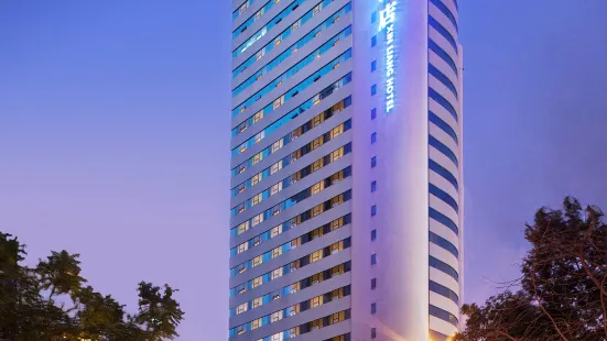 Chengdu Xinliang Hotel (Chunxi Road Taikoo Li Branch)