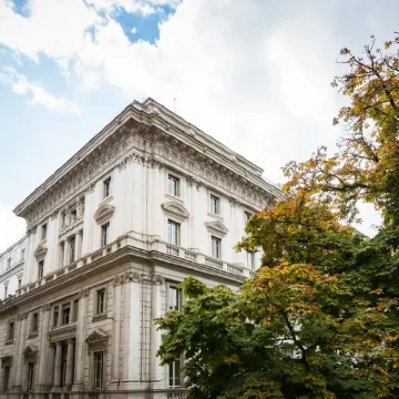 Baltik Guesthouse Hotels near Piazza Venezia