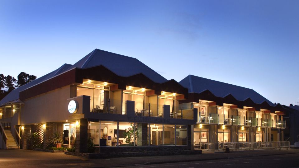 The White Morph Motels