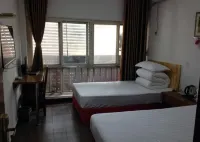 Xianyue Hotel (Taihu No.2 Shop) Hotels near Huating Lake Scenic Area