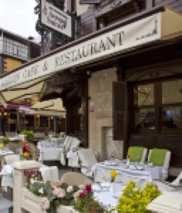 GLK Premier Acropol Suites & Spa Hotel berhampiran Akbiyik Street