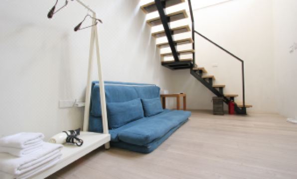 Wind House - Housity