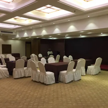 Ji'an Renda Culture Hotel (Ji'an Railway Station)
