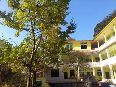 Dujiangyan Flower Duoduo Qingquan Hotel Hotels in Hongkou