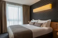Best Western Plus Paris Saclay Hotels near Pavillon de l'étang de Saclay