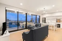 The Hamptons Apartments - Port Melbourne Hotels in Port Melbourne