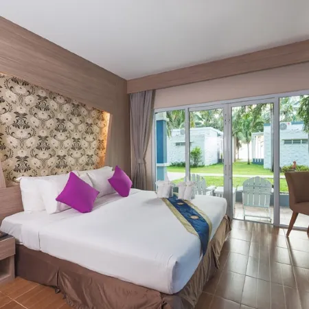 Chaolao Tosang Beach Hotel