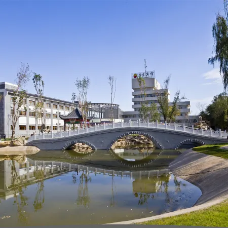 Zhundong Hotel