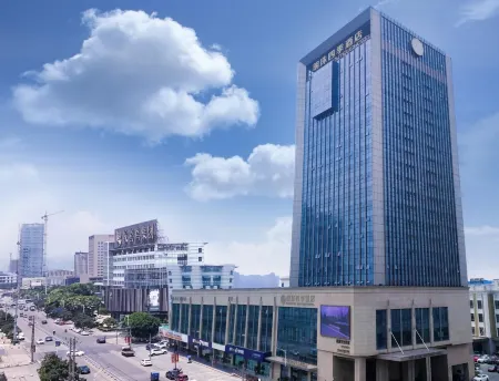 the Pearl Boutique Hotel Отели в г. Юнцзя