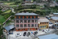 Diebu Zhagana Heshun Hotel - Mountain view