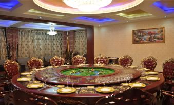 Yixian Jingxi Hot Spring Hotel