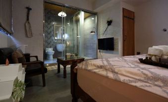 Slow Beach Resort