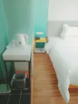 7Days Inn Hotel (Urumqi Midong Middle Road Shenhua Mining Bureau) Hotel in zona Urumqi Midong Administration School