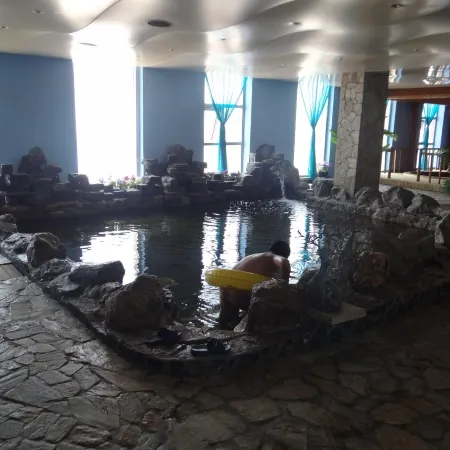 Laoting Xiangyun Bay Sea View Hotel
