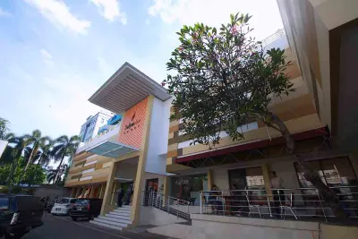 Sofyan Hotel Soepomo Hotels near Gedung Pertemuan Advent