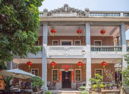 龍玲公館民宿（西通り鐘樓）