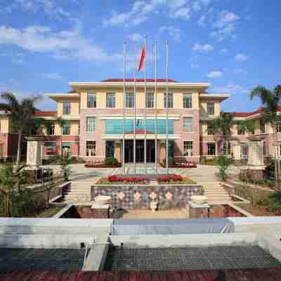 雲南交投·新河灣酒店 Hotel Exterior