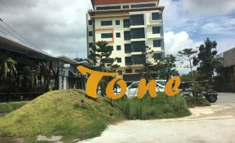 Tone Condorent Hotel