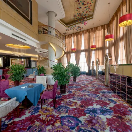 Care Feeling Grand Hotel