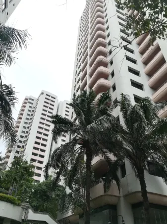 Riverine Place Hotel and Residence