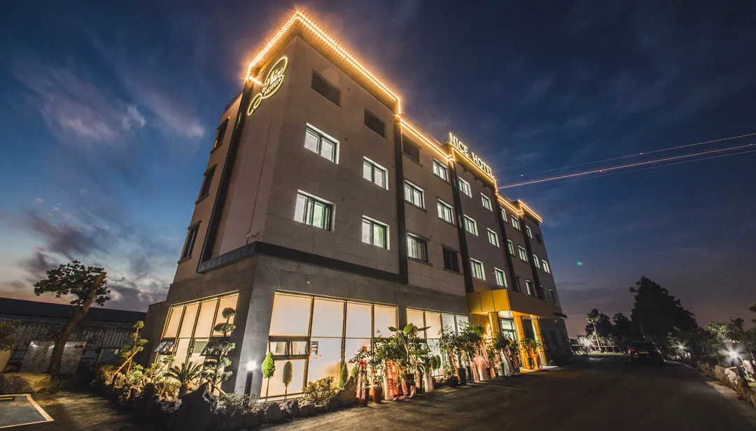 Nice Hotel Jeju - Seogwipo