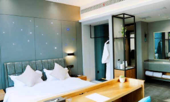 Wuxi Fengshe Boutique Hotel (Jiangnan University Taihu Scenery Belt Store)