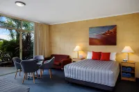 Portside Motel Hotels in Port Campbell