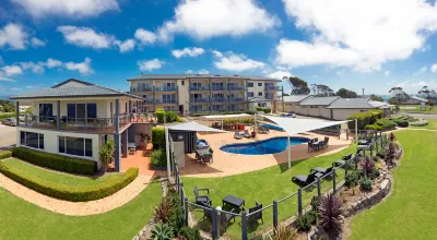 Amooran Oceanside Apartments & Motel Hotel di Narooma