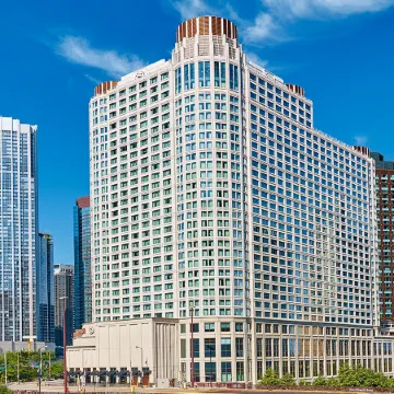 Sheraton Grand Chicago Riverwalk Отели рядом с достопримечательностью «Станция метро Millennium»