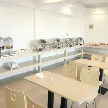 Dingyuan ancient charm theme Business Hotel