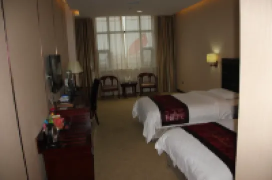 Fuping Hongdu Zhonghui Hotel