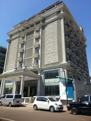 The Grantage Hotel & Sky Lounge
