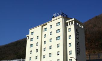 L's Hotel