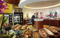 InterContinental Hotels HANGZHOU ICC by IHG - bar