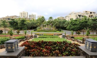 Lvjia Holiday Apartment (Sanya Phoenix Water City South Bank) - Housity
