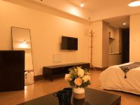 南京棉朵酒店公寓 - 温馨大床房