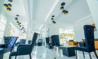 The Covanro Airport Hotel - Katunayake